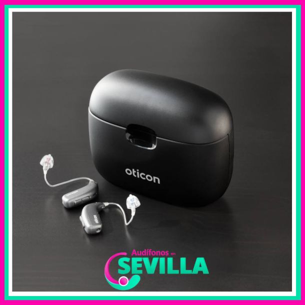 ¿Por qué es importante usar dos audífonos en lugar de uno?